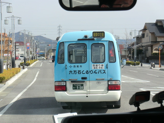 120320 六万石くるりんバス (4) 14:05 西尾市役所を でた とこ
