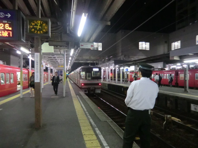 120524 知立 (13) 21:02 新安城 豊川稲荷 いき 急行