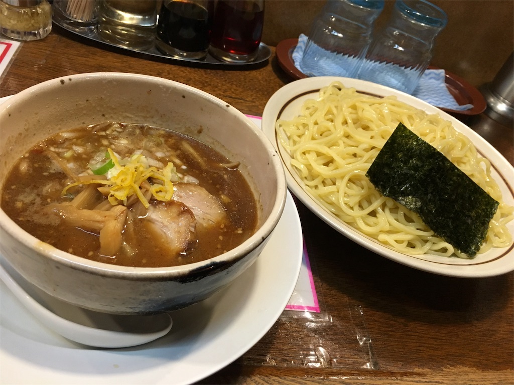 f:id:kaZu731:20160527235352j:image f:id:kaZu731:20160527235352j:image