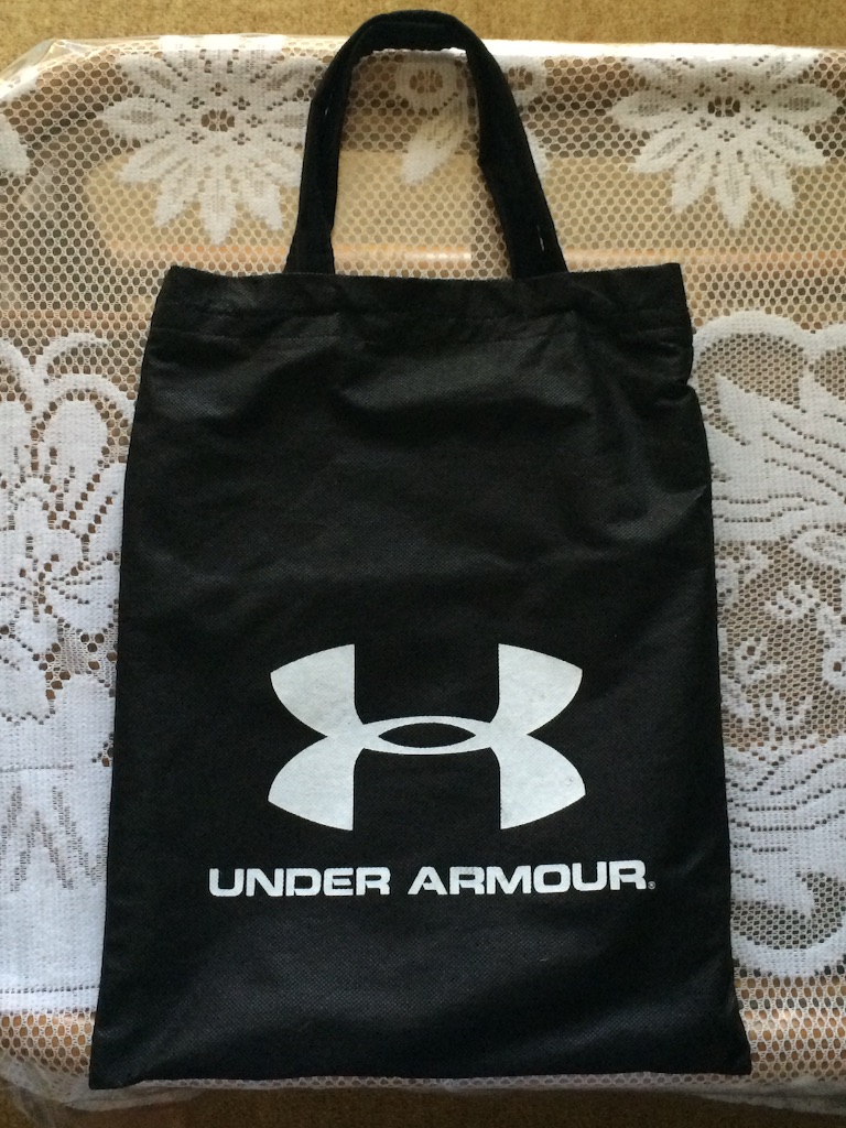 アンダーアーマー巾着袋 アンダーアーマー巾着袋