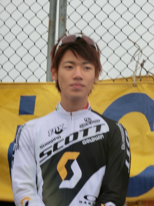 f:id:kansai_cyclocross:20131117070131j:image:w180