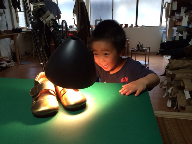 f:id:katatsumuri-shoes:20140606231216j:plain f:id:katatsumuri-shoes:20140606231216j:plain