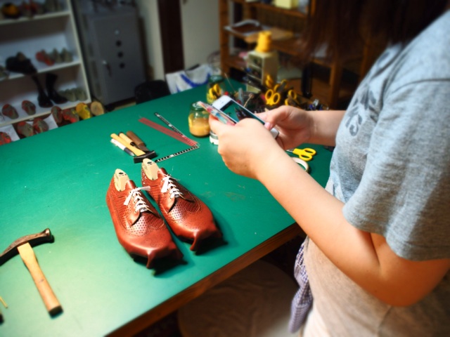 f:id:katatsumuri-shoes:20140905091436j:plain f:id:katatsumuri-shoes:20140905091436j:plain
