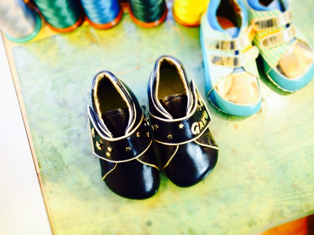 f:id:katatsumuri-shoes:20141014011634j:plain f:id:katatsumuri-shoes:20141014011634j:plain