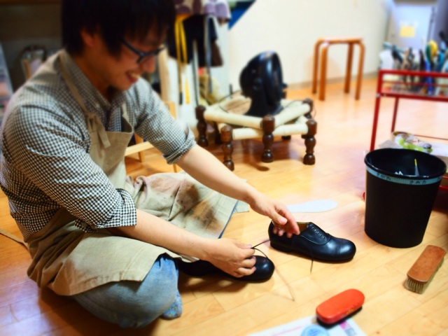 f:id:katatsumuri-shoes:20141014105817j:plain f:id:katatsumuri-shoes:20141014105817j:plain