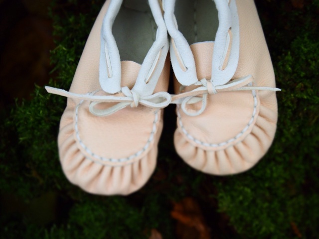 f:id:katatsumuri-shoes:20141109222339j:plain f:id:katatsumuri-shoes:20141109222339j:plain