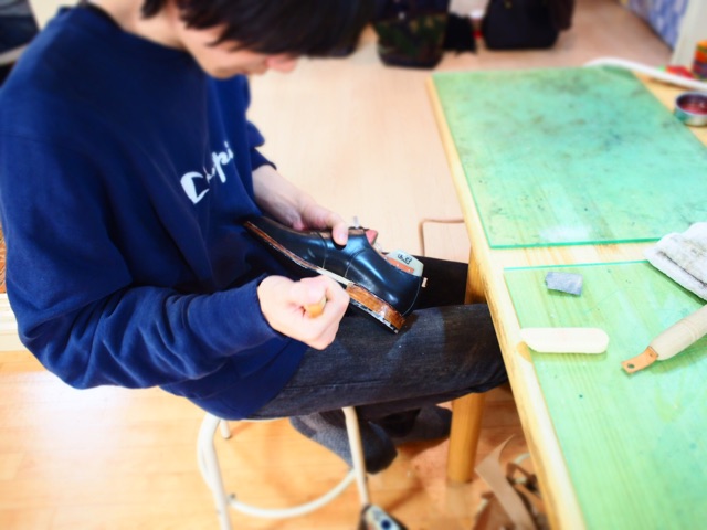 f:id:katatsumuri-shoes:20141207220121j:plain f:id:katatsumuri-shoes:20141207220121j:plain