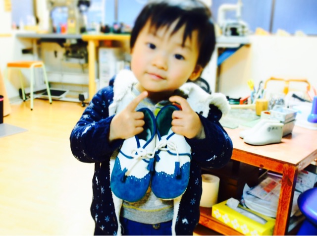 f:id:katatsumuri-shoes:20141207221113j:plain f:id:katatsumuri-shoes:20141207221113j:plain