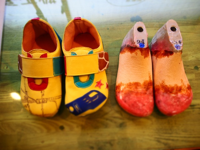 f:id:katatsumuri-shoes:20150603121918j:plain f:id:katatsumuri-shoes:20150603121918j:plain