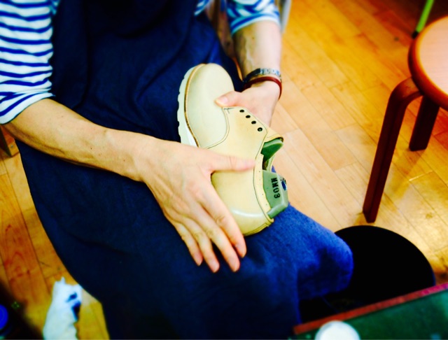 f:id:katatsumuri-shoes:20150603224029j:plain f:id:katatsumuri-shoes:20150603224029j:plain