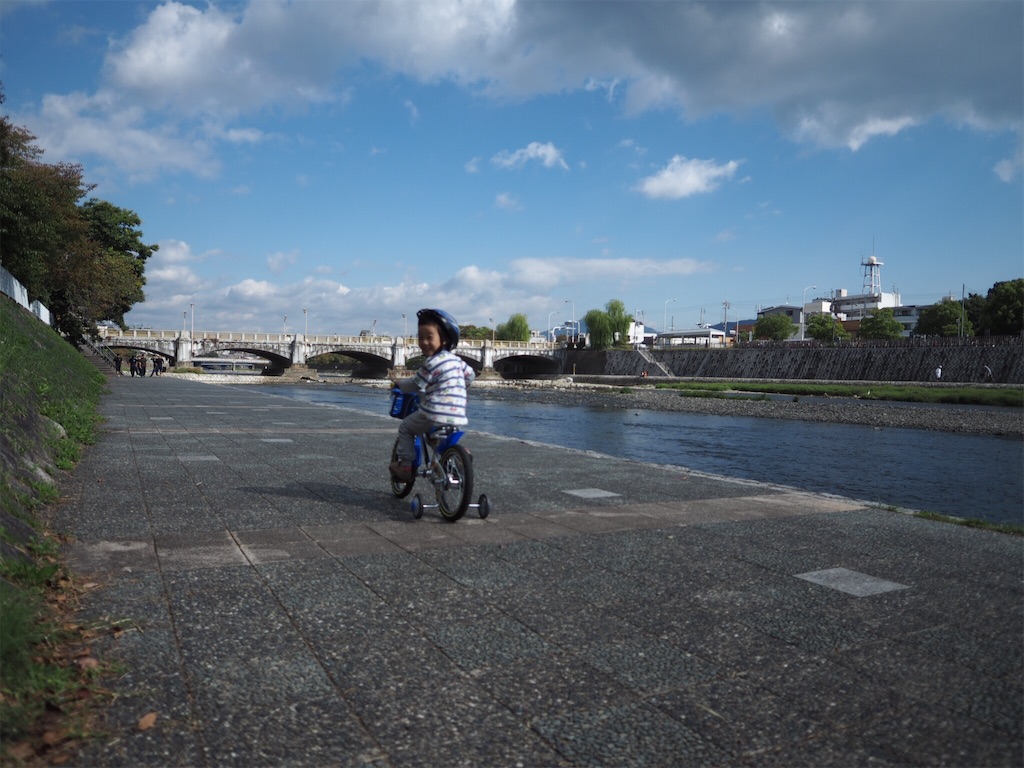 f:id:katatsumuri-shoes:20151018200442j:image f:id:katatsumuri-shoes:20151018200442j:image