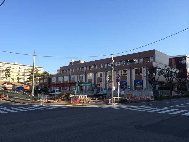 f:id:kobeoyaji:20140319201501j:plain f:id:kobeoyaji:20140319201501j:plain