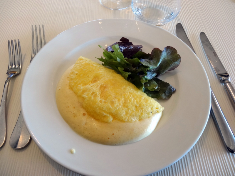 モン サン ミッシェル対岸のルレ サン ミッシェルで名物のオムレツ フランス旅行記46 Kobeoyaji S Blog