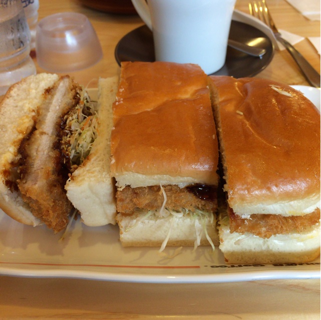 f:id:kobeoyaji:20140824190631j:plain f:id:kobeoyaji:20140824190631j:plain
