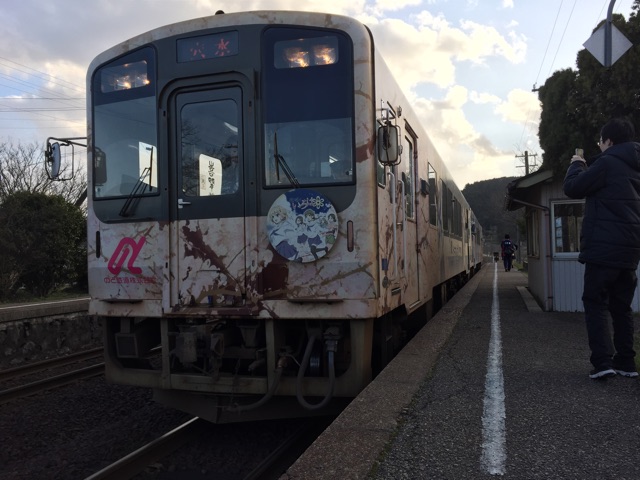 f:id:kuseeeashi:20150327214031j:plain f:id:kuseeeashi:20150327214031j:plain