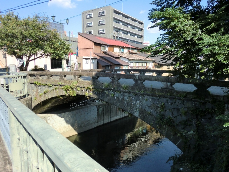 f:id:kyuusyuuzinn:20101010145112j:plain f:id:kyuusyuuzinn:20101010145112j:plain