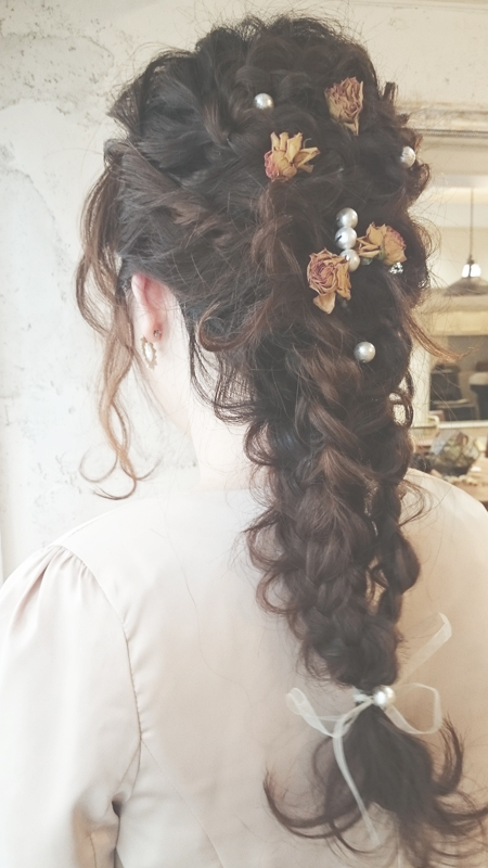 f:id:logequal:20160501185723j:plain ヘアアレンジ
