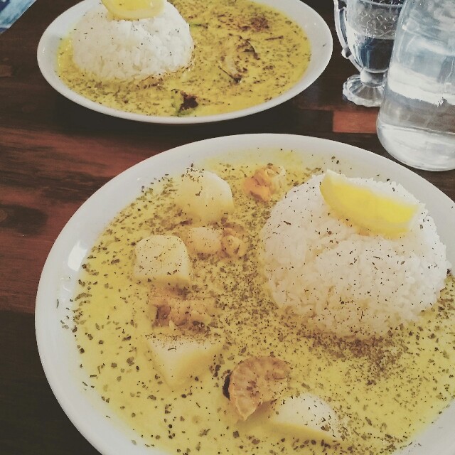 f:id:mai-19820911:20160401214539j:image 大阪の人気カレー屋ヨバレヤのカレー