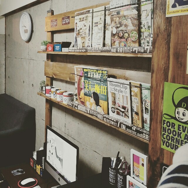 f:id:mai-19820911:20160402205129j:image 壁紙屋本舗のコンクリート壁紙を使ったリメイクDIY