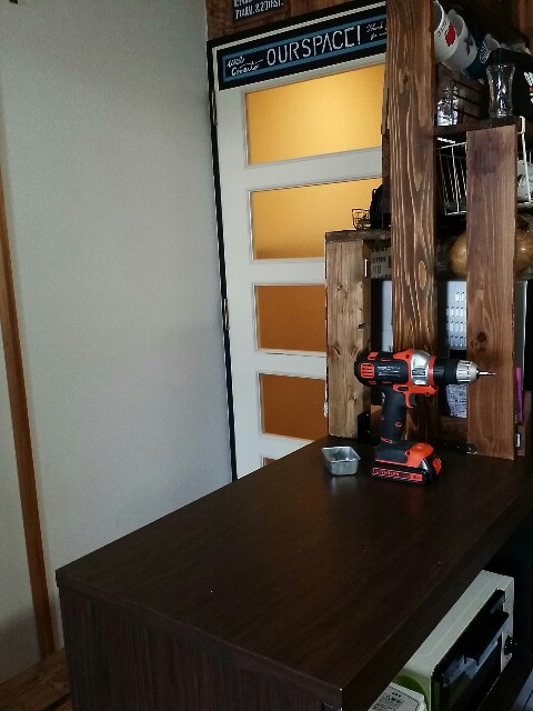 自作のキッチンカウンターを取り外した