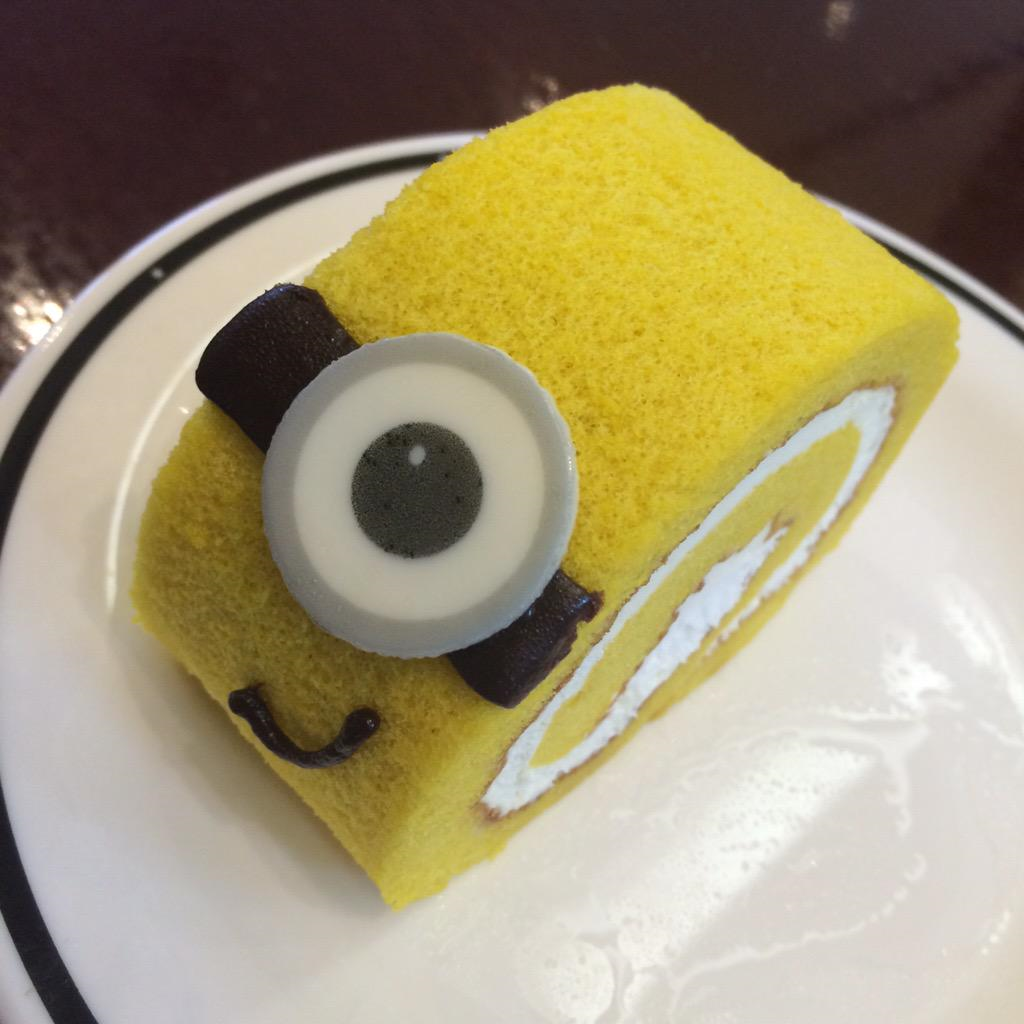 今週のおやつ ｕｓｊミニオンのロールケーキ 衣食住とヲタ趣味日記