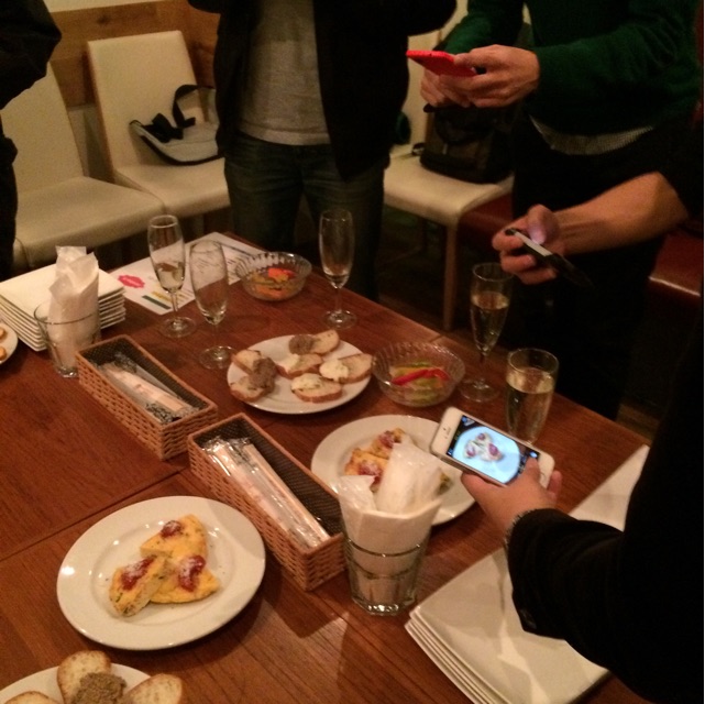 f:id:masaru323:20141116090215j:plain f:id:masaru323:20141116090215j:plain