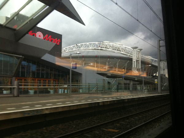 f:id:matottorix:20121103231459j:plain f:id:matottorix:20121103231459j:plain