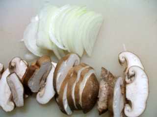 玉ねぎと椎茸スライス 玉ねぎと椎茸スライス