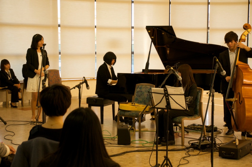 f:id:meikai-jazz:20151222021302j:plain f:id:meikai-jazz:20151222021302j:plain