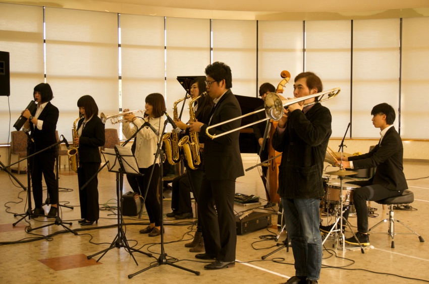 f:id:meikai-jazz:20151222021706j:plain f:id:meikai-jazz:20151222021706j:plain