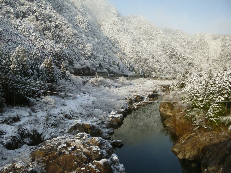 f:id:meitetsu2000:20111226085813j:plain f:id:meitetsu2000:20111226085813j:plain
