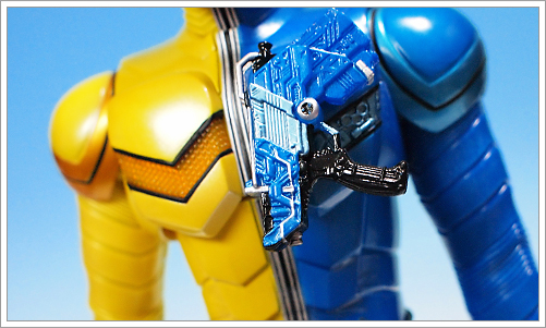 メディコムトイ  PBM 仮面ライダーW ルナトリガー　未開封 Amazon.co.jp: Project BM! 仮面ライダーW(ルナトリガー 1/6