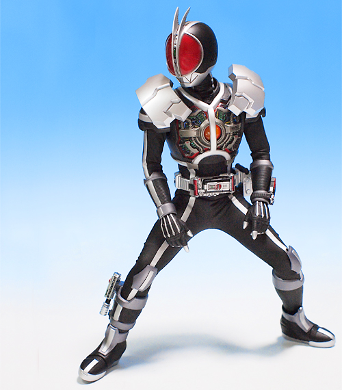 限定　リアルアクションヒーローズ No.504　RAH DX 仮面ライダーファイズ アクセルフォーム リアルアクションヒーローズ RAH-504 DX 仮面ライダーファイズ