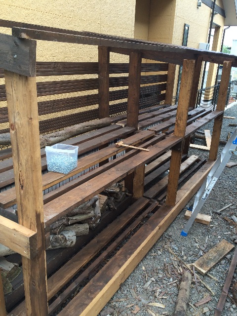 f:id:moyashi_takada:20150812005848j:image 薪棚DIY