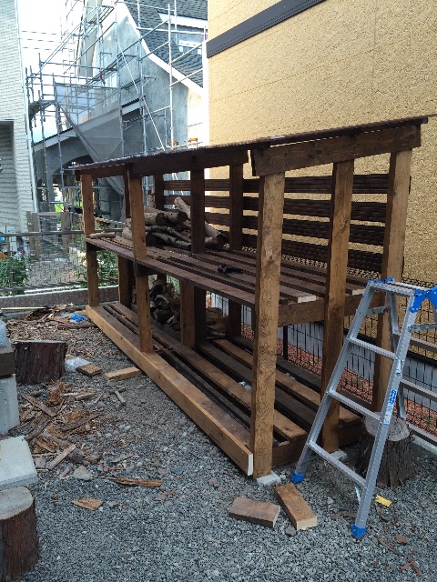 f:id:moyashi_takada:20150812010313j:image 薪棚DIY