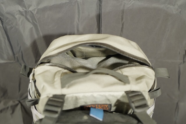 f:id:mysteryranch:20151229023816j:image f:id:mysteryranch:20151229023816j:image