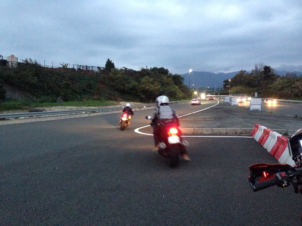 f:id:nagabuchi55544:20151126035753j:image f:id:nagabuchi55544:20151126035753j:image