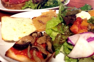 f:id:nil-cafe:20150112072639j:plain f:id:nil-cafe:20150112072639j:plain