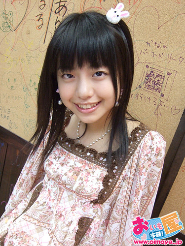 長谷川にか