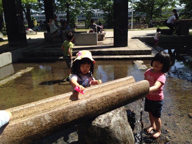 f:id:okumusi:20140517213402j:plain f:id:okumusi:20140517213402j:plain