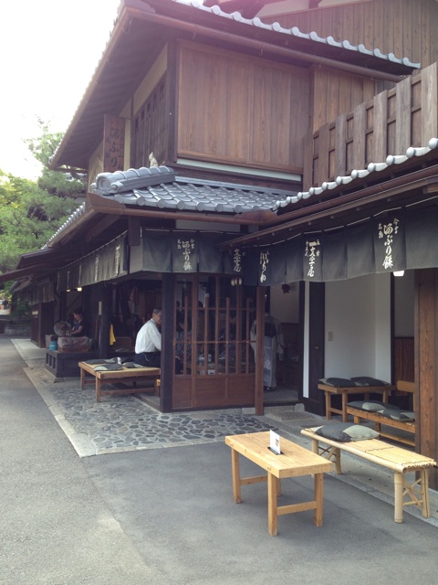 f:id:okumusi:20140620100744j:plain f:id:okumusi:20140620100744j:plain