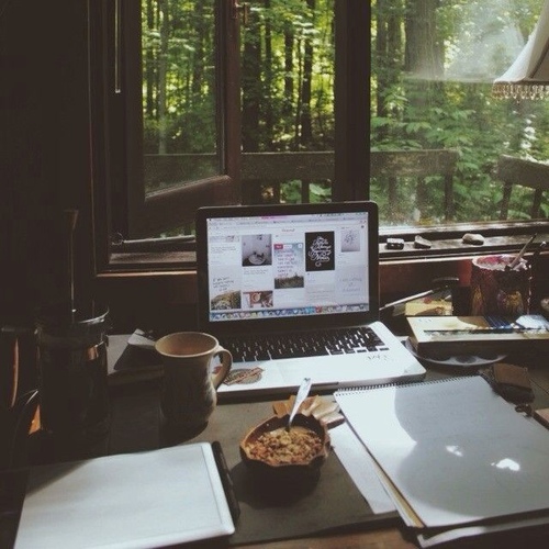 f:id:philo1985:20150919094452j:plain マルチチュード インターネット