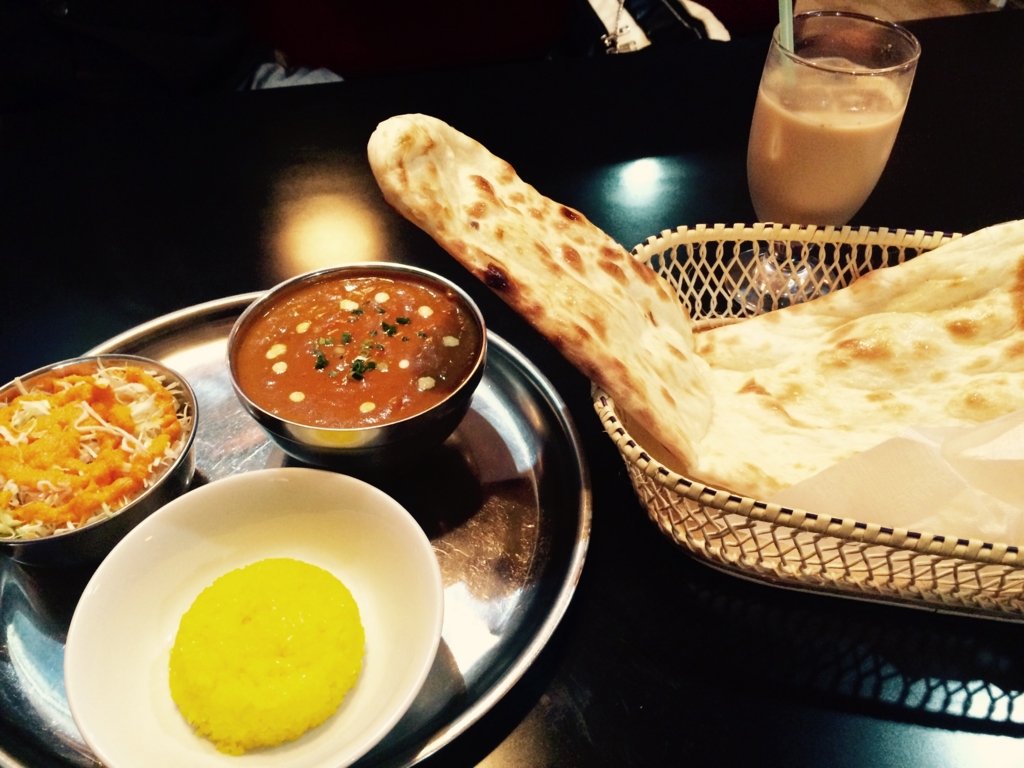 f:id:philo1985:20151211042225j:plain ナンカレー カレーの天国 ベジタブル アイスチャイ