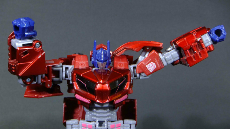 トランスフォーマーユナイテッド オプティマスプライム サイバトロンモード 楽天市場】ユナイテッド オプティマスプライム サイバトロン