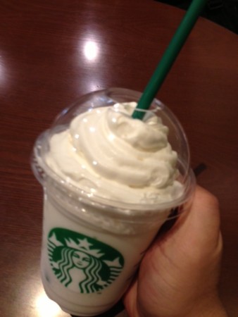 バニラクリームフラペチーノ