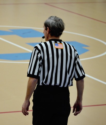 バスケットボールの審判の写真