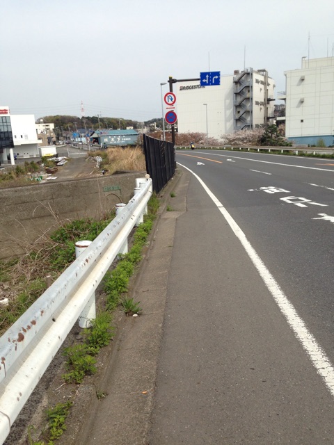 f:id:shin_kuroiwa:20150417133602j:plain f:id:shin_kuroiwa:20150417133602j:plain