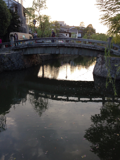 f:id:soratobu-kakuni:20131008170303j:plain f:id:soratobu-kakuni:20131008170303j:plain
