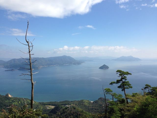 f:id:soratobu-kakuni:20131017073539j:plain f:id:soratobu-kakuni:20131017073539j:plain