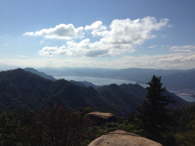 f:id:soratobu-kakuni:20131017073634j:plain f:id:soratobu-kakuni:20131017073634j:plain